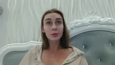 Snapshot of barbie_giirls_ chatting on April 13, 6:46 pm Kate online show from April 13, 6:46 pm