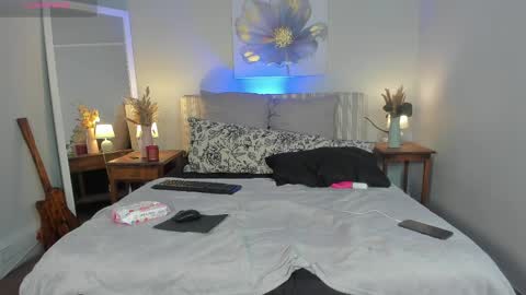 Snapshot of barbie_melanin chatting on April 8, 6:30 pm BaibieMelanin online show from April 8, 6:30 pm