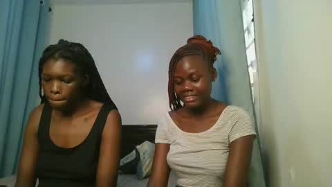 queen online show from November 13, 1:32 pm