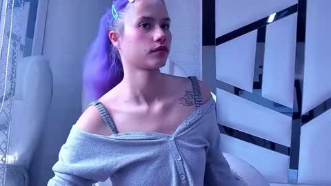 Snapshot of barbieambarx chatting on September 21, 2:40 pm Barbie online show from September 21, 2:40 pm