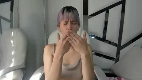 Snapshot of barbieambarx chatting on October 9, 1:09 pm Barbie online show from October 9, 1:09 pm