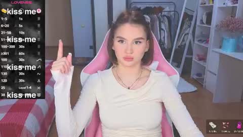 Eva online show from July 23, 1:31 pm