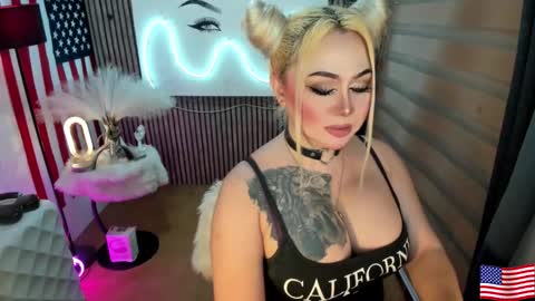 Miss Alexa Fields  online show from September 24, 5:16 pm