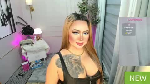 Miss Alexa Fields  online show from August 8, 2:36 am