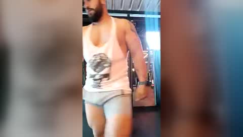 Snapshot of bardockroy_ chatting on July 9, 11:36 am bardock online show from July 9, 11:36 am