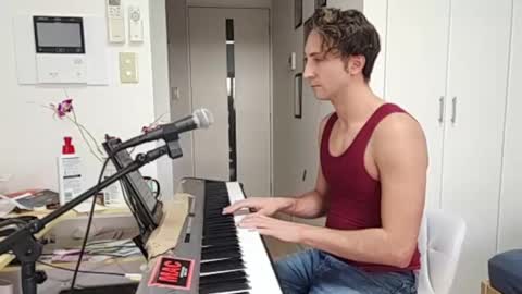 BareBritPianist online show from November 29, 6:27 am