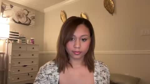 chicka online show from July 8, 3:44 am