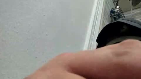 Snapshot of barniemay1 chatting on February 20, 3:23 pm barniemay1 online show from February 20, 3:23 pm