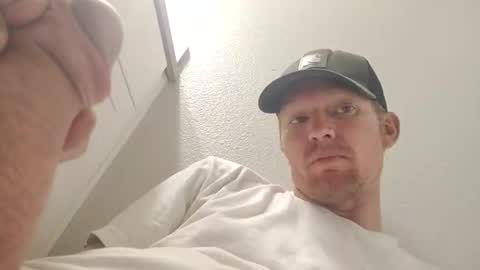 Snapshot of barniemay1 chatting on March 1, 4:25 am barniemay1 online show from March 1, 4:25 am