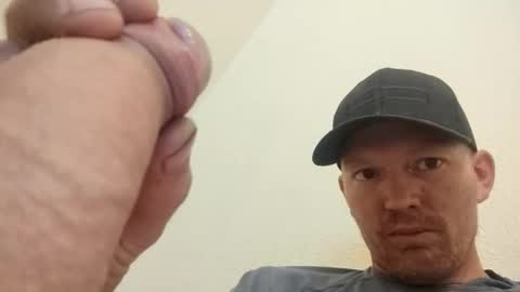 Snapshot of barniemay1 chatting on March 25, 11:11 pm barniemay1 online show from March 25, 11:11 pm