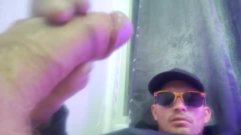 Snapshot of barniemay1 chatting on March 28, 12:38 pm barniemay1 online show from March 28, 12:38 pm