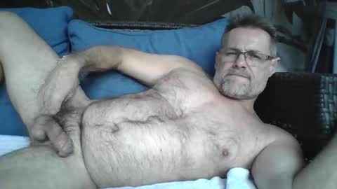 Barry Arnauld online show from May 31, 10:00 pm