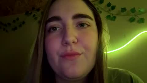Sue  online show from May 1, 9:19 pm