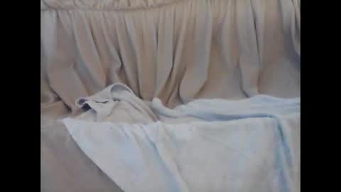Snapshot of barrysand chatting on April 26, 11:24 pm barrysand online show from April 26, 11:24 pm