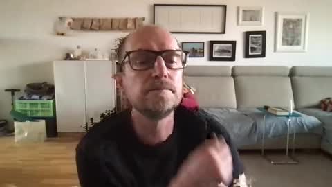 Snapshot of basher69horny4u chatting on December 3, 9:29 am basher69horny4u online show from December 3, 9:29 am