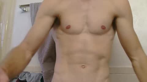 Snapshot of basicallyjustmee chatting on October 21, 9:04 pm basicallyjustmee online show from October 21, 9:04 pm