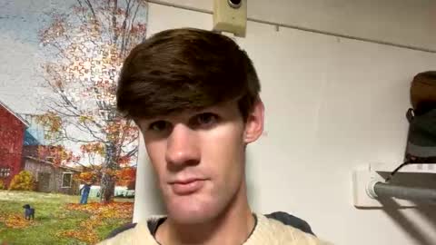 Snapshot of basicallyjustmee chatting on October 22, 7:35 pm basicallyjustmee online show from October 22, 7:35 pm