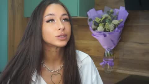 Maria online show from April 22, 4:48 am