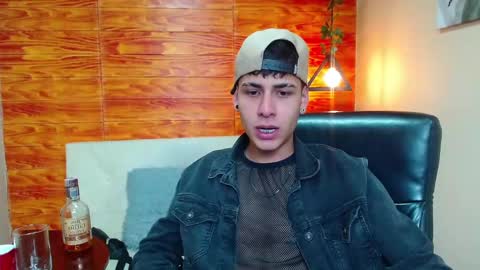 Bastian online show from December 4, 3:15 am