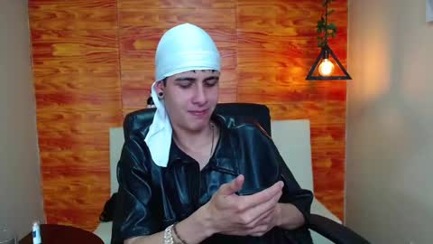 Bastian online show from January 14, 5:30 am