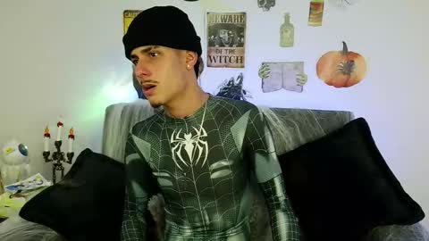 Bastian online show from October 18, 3:42 am