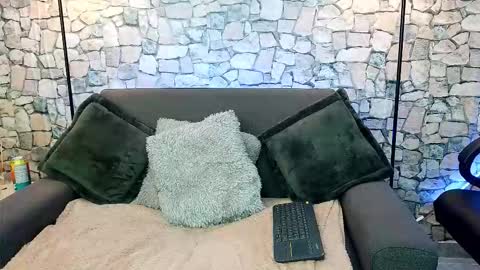 Bastian online show from November 21, 4:55 am