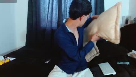 Bastian online show from November 30, 8:57 pm