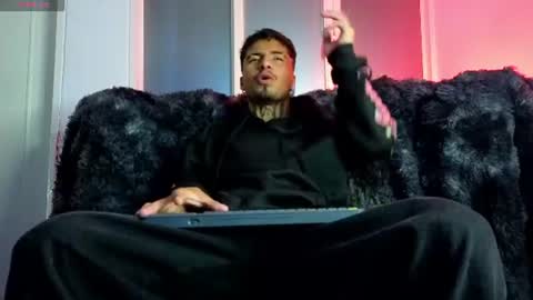 Snapshot of bastian66_ chatting on July 11, 2:25 am bastian66_ online show from July 11, 2:25 am