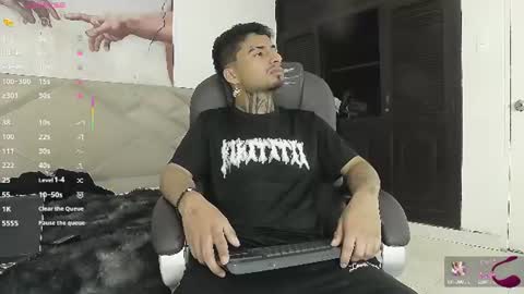 Snapshot of bastian66_ chatting on July 23, 1:52 am bastian66_ online show from July 23, 1:52 am