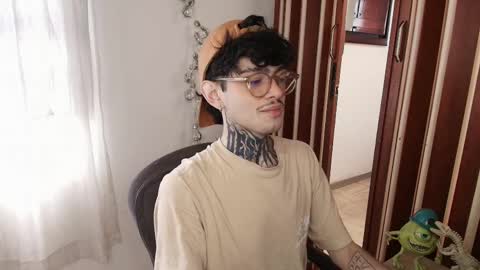 Bastiel online show from December 16, 3:28 pm