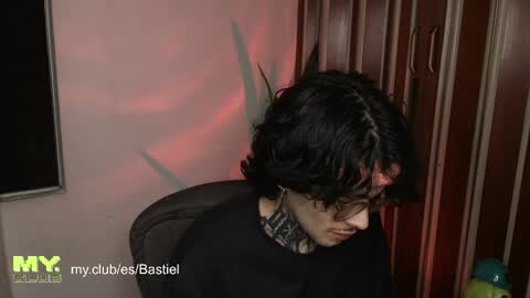 Bastiel online show from May 9, 3:01 am