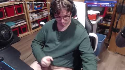 Snapshot of baterricky chatting on December 16, 3:28 pm Ricky online show from December 16, 3:28 pm