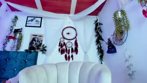    online show from June 9, 7:58 pm