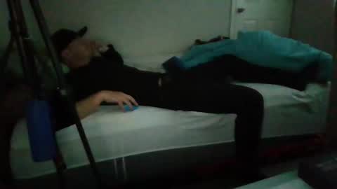 bathtimeboii online show from March 29, 7:08 am