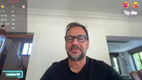 Snapshot of batnico7428 chatting on June 15, 2:41 pm batnico7428 online show from June 15, 2:41 pm