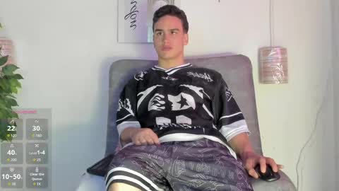 Snapshot of battista_turner chatting on May 23, 6:56 pm battista online show from May 23, 6:56 pm