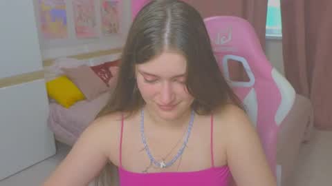 Snapshot of batty_sweetie chatting on July 2, 8:09 am Jessica online show from July 2, 8:09 am