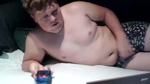 Snapshot of bawly13 chatting on December 4, 8:56 am ray online show from December 4, 8:56 am