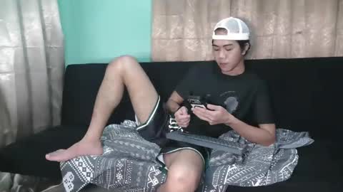 Snapshot of baxter_bab chatting on April 14, 9:04 am Lf Babe online show from April 14, 9:04 am