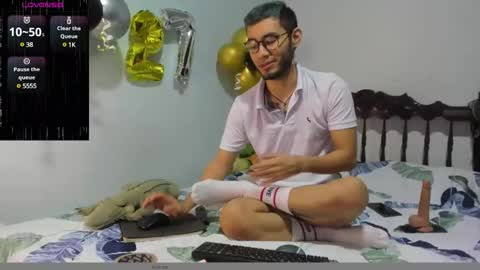 alex independent model   ig bbalexmoon online show from December 16, 11:55 am