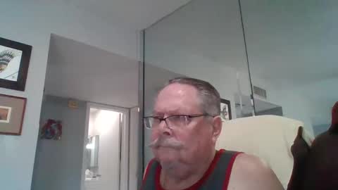 Snapshot of bbb1952 chatting on February 11, 8:36 pm Single Grandpa in Florida. Love to C2C and have Fun Privately online show from February 11, 8:36 pm