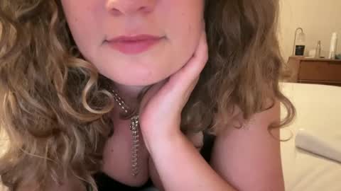 bbbecky33 online show from September 13, 2:11 am
