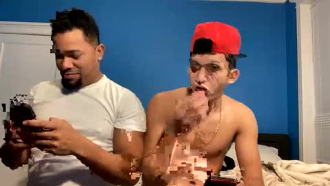 Snapshot of bbc_ake chatting on January 18, 11:22 pm Ake and fer online show from January 18, 11:22 pm