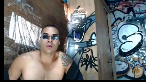 Justin online show from March 1, 10:23 pm