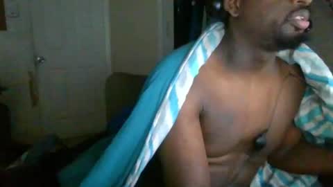 rocker n queen online show from December 11, 2:44 pm