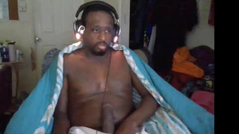 rocker n queen online show from October 5, 5:22 pm