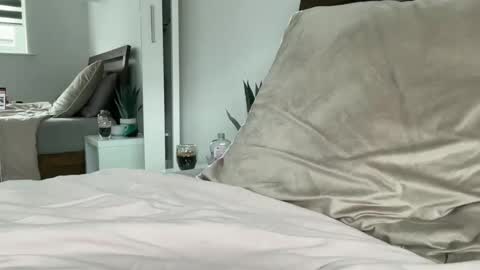 bbclondon9 online show from October 17, 10:07 am