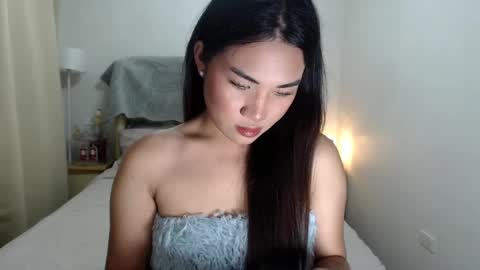 sweetsy online show from November 13, 2:43 am