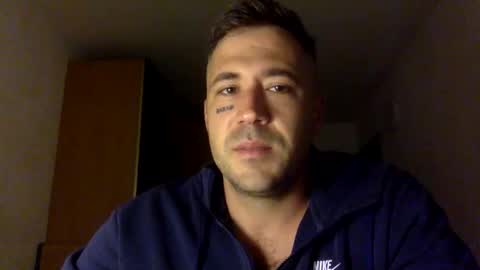 Snapshot of bbnamelezz chatting on March 19, 5:33 am BB Namelezz online show from March 19, 5:33 am