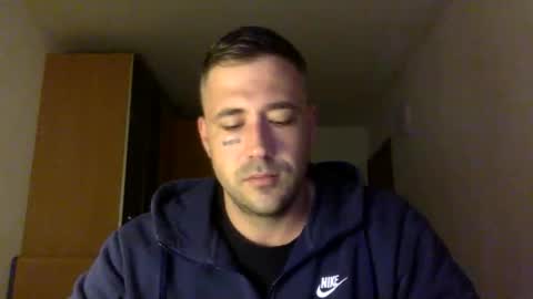 Snapshot of bbnamelezz chatting on March 20, 5:56 am BB Namelezz online show from March 20, 5:56 am